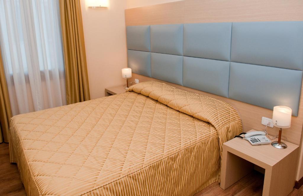 Hotel Villa Maternini Vazzola Quarto foto